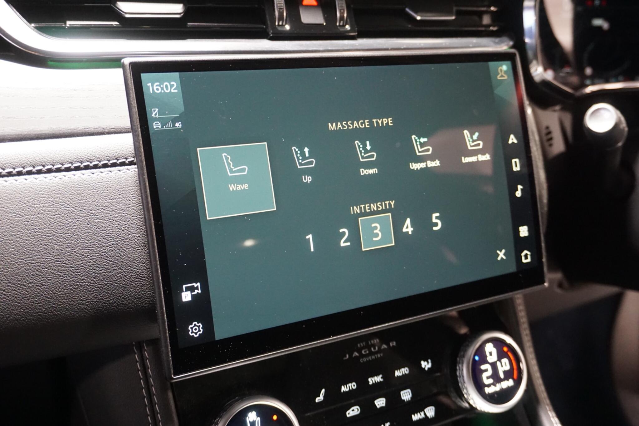 Jaguar F-PACE 3.0 D300 MHEV R-Dynamic HSE Black SUV 5dr Diesel Auto AWD Euro 6 (s/s) (300 ps)